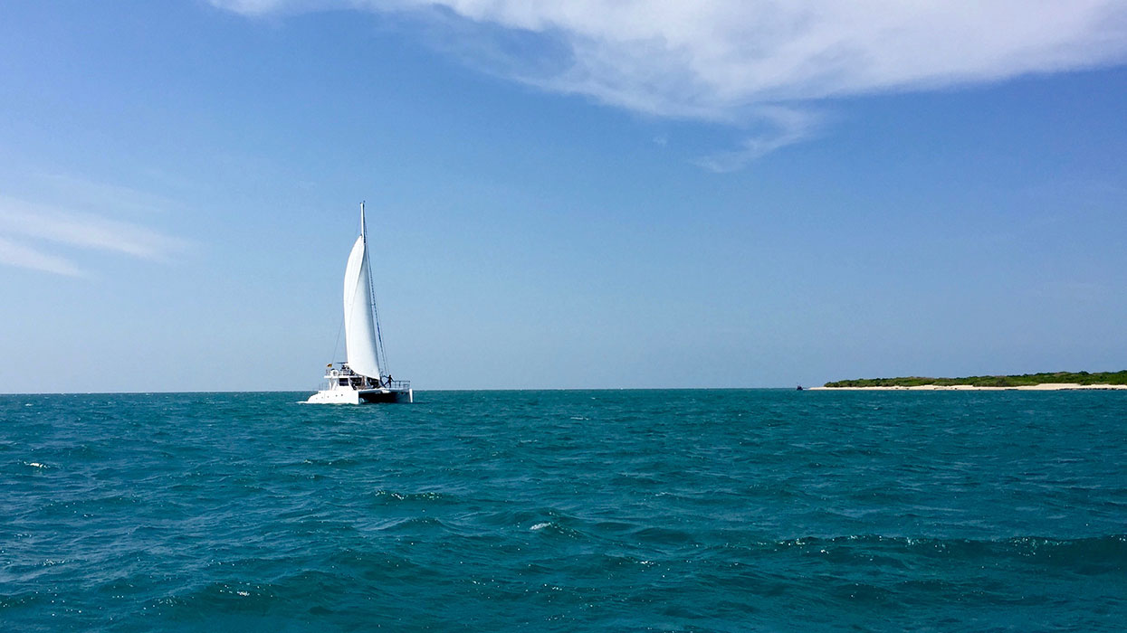 Sea sailing tours Mannar - Jaffna