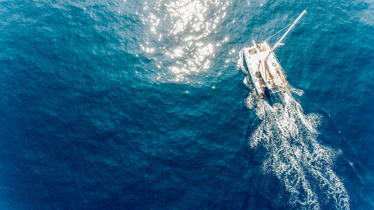 Sailing Catamaran tours in Sri Lanka