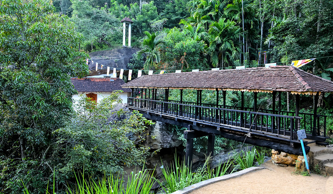 Bogoda Wooden Bridge